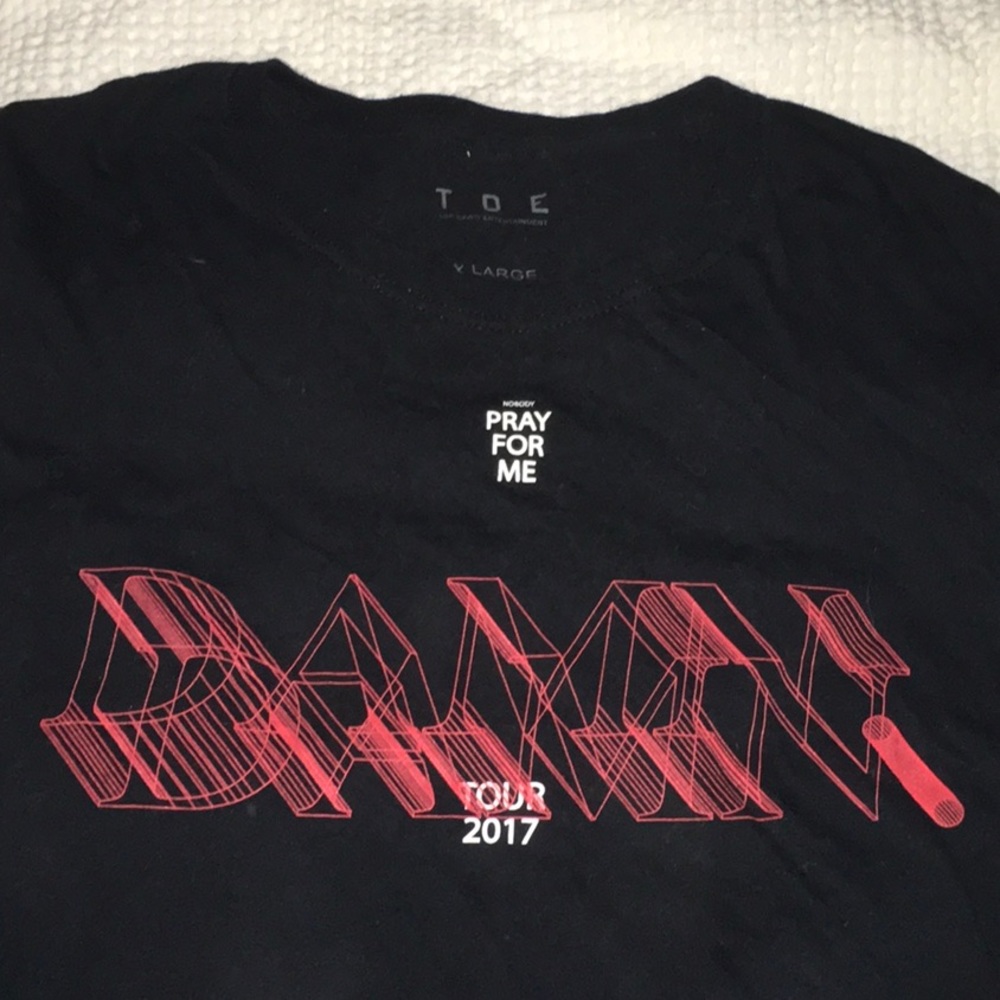 Kendrick Lamar - The DAMN Tour Long Sleeve Merch